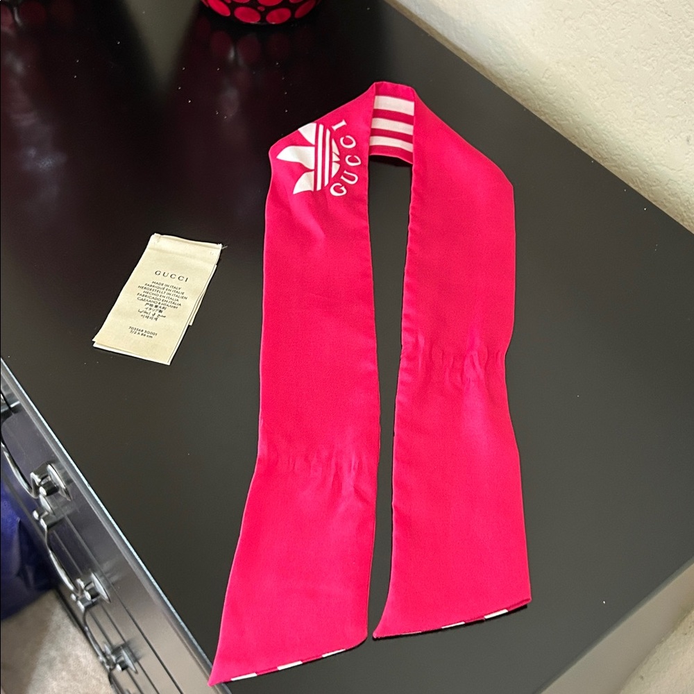 Gucci x Adidas Pink and White Striped Silk Skinny Scarf Twillie NWOT - Picture 4 of 11